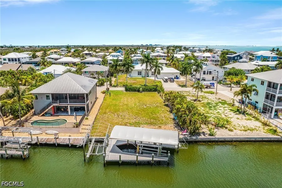 2371 Sycamore Street, Saint James City, FL 33956 - #3