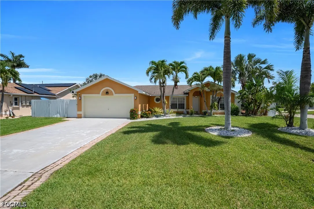 427 SE 19th Terrace, Cape Coral, FL 33990 - #1