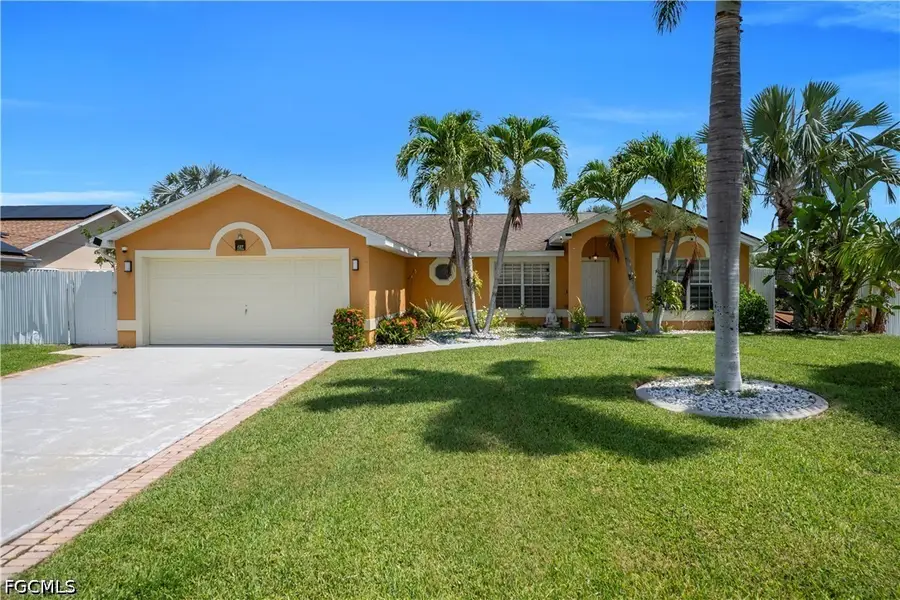 427 SE 19th Terrace, Cape Coral, FL 33990 - #3