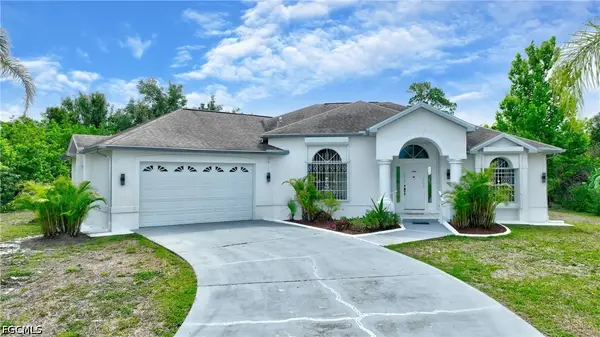 606 Lincoln Avenue, Lehigh Acres, FL 33972