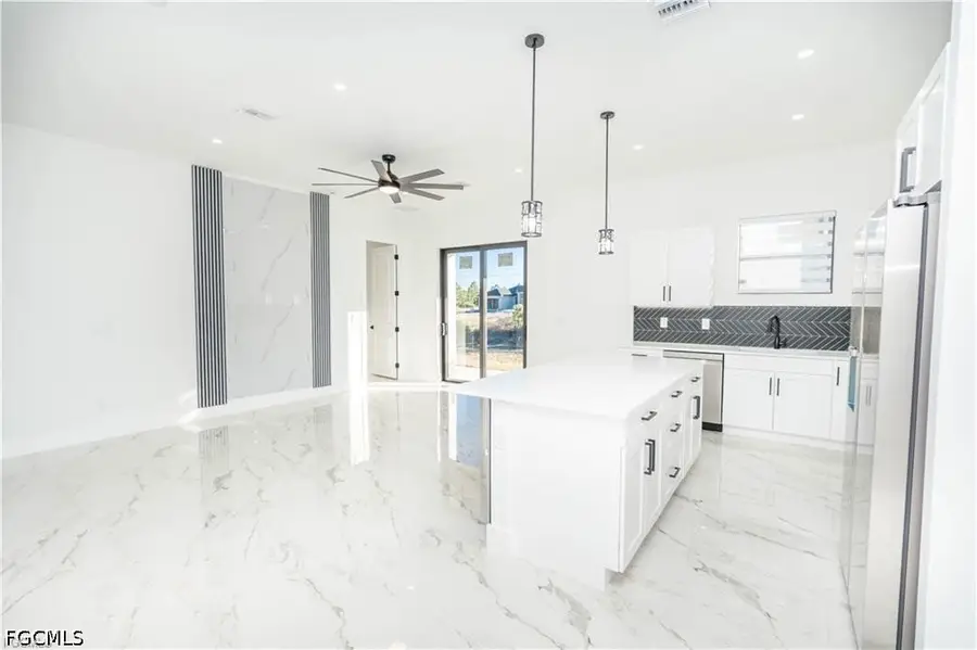 1142 Eclipse Street E, Lehigh Acres, FL 33974 - #3