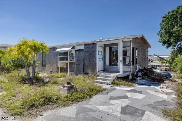 2920 Harpoon Lane, St James City, FL 33956