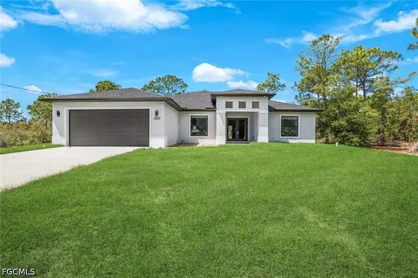2702 50th Street Sw, Lehigh Acres, FL 33976
