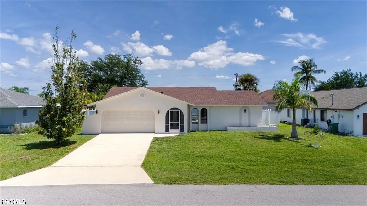 623 SE 31st Lane, Cape Coral, FL 33904 - #1