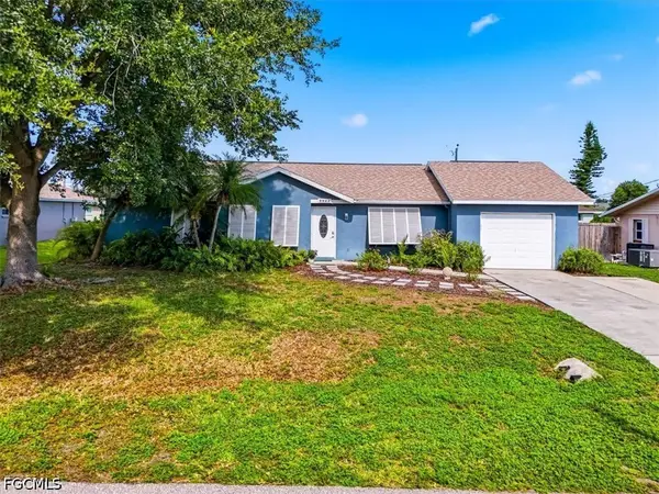 4422 SW 1st Avenue, Cape Coral, FL 33914