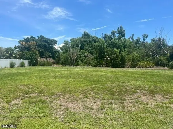 5840 Kingfish Road, Bokeelia, FL 33922