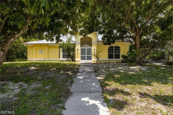 4925 Skates Circle, Fort Myers, FL 33905