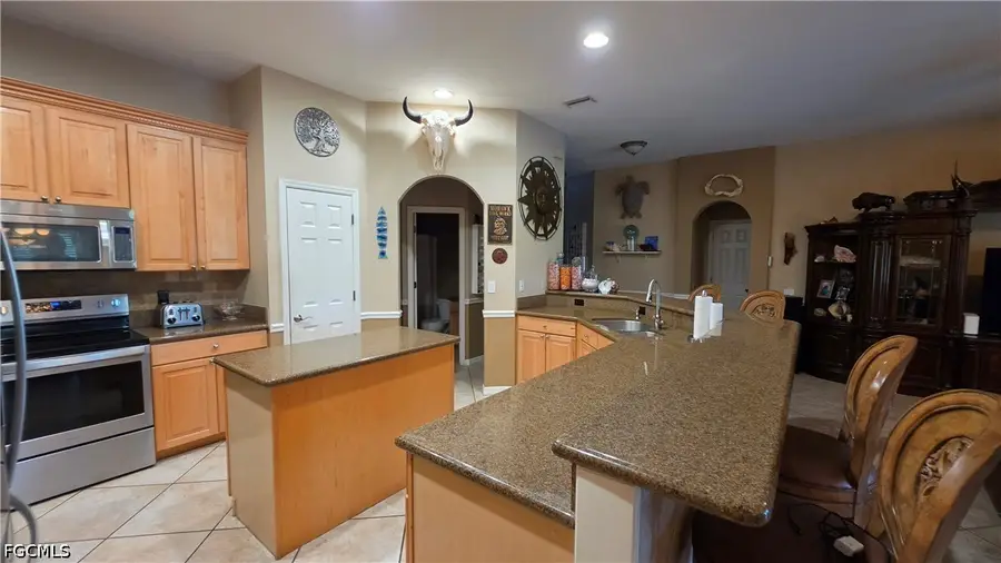 12810 Aston Oaks Drive, Fort Myers, FL 33912 - #2