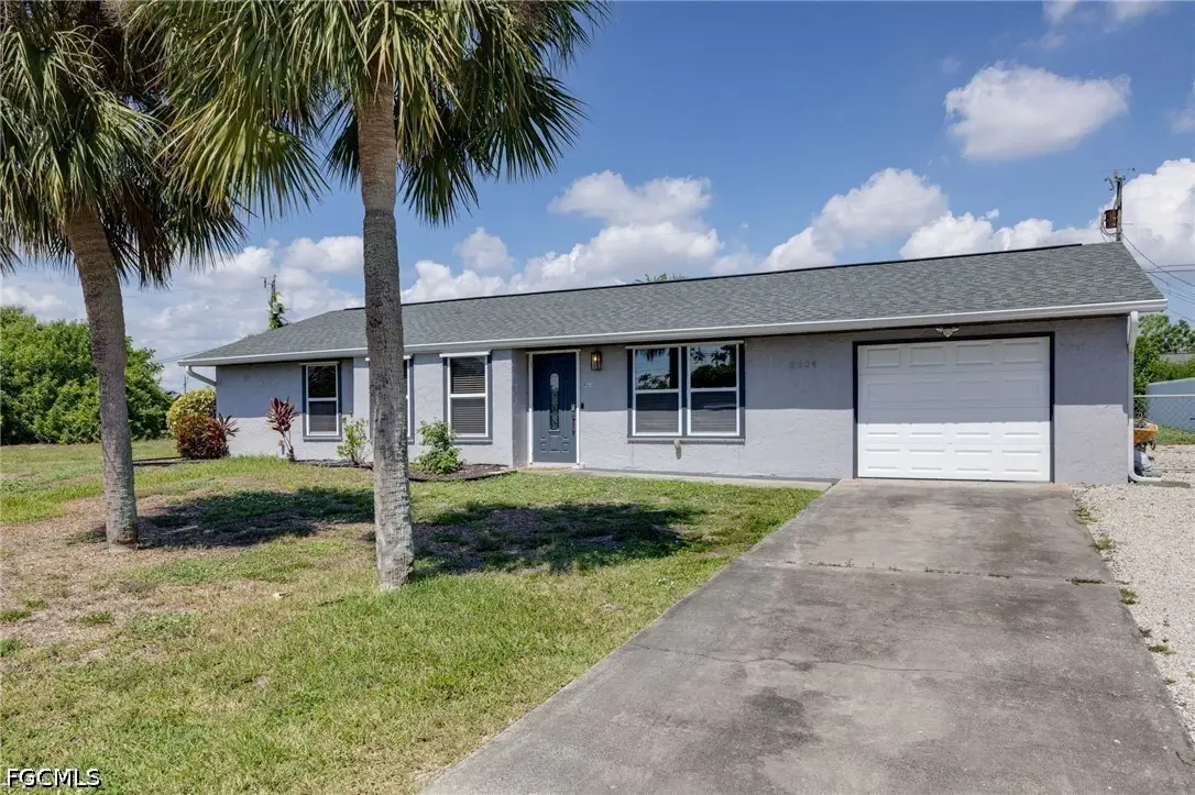 2204 NE 15th Place, Cape Coral, FL 33909 - #1