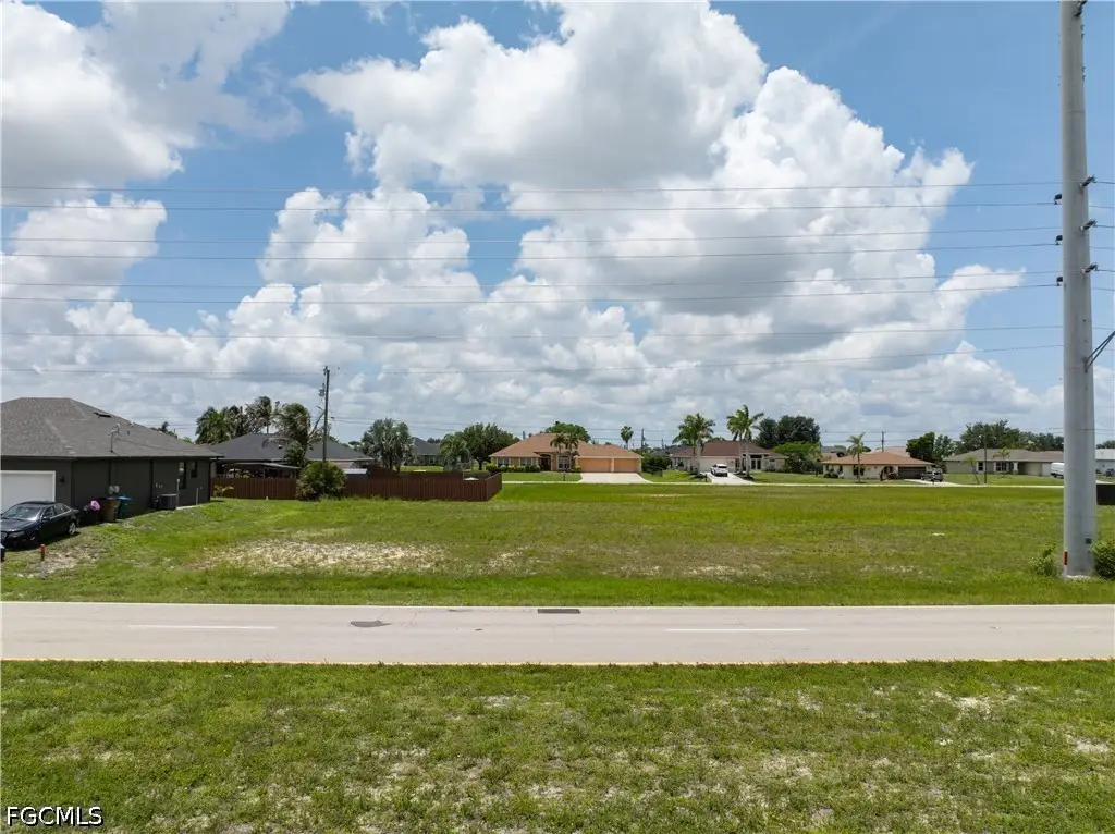 418 Kismet Parkway E, Cape Coral, FL 33909 - #1