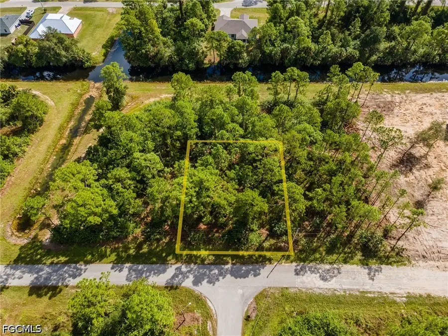 231 Thornton Avenue S, Lehigh Acres, FL 33974 - #2