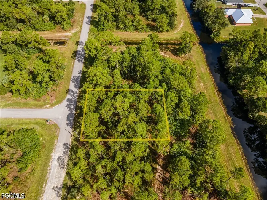 231 Thornton Avenue S, Lehigh Acres, FL 33974 - #3