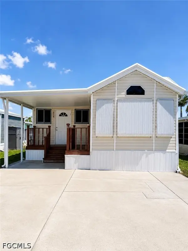 334 Blue Spring Terrace, North Fort Myers, FL 33903