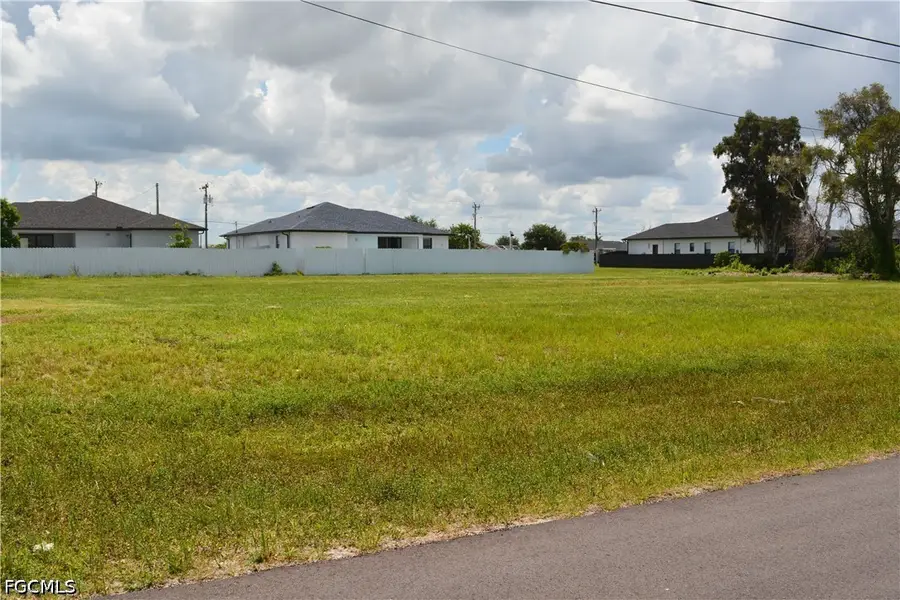327 NW 16th Place, Cape Coral, FL 33993 - #3