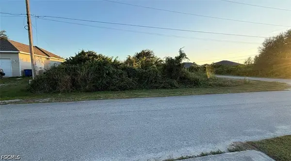 3219 37th Street Sw, Lehigh Acres, FL 33976