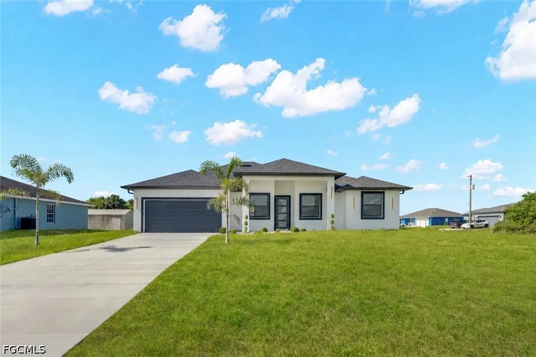 8030 Sherwood Circle, Labelle, FL 33935 - #1