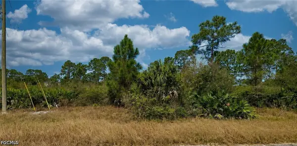 1262 Burbeck Street, Fort Myers, FL 33913