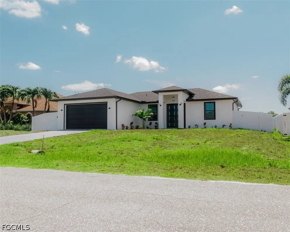 1813 NE 1st Avenue, Cape Coral, FL 33909 - #1