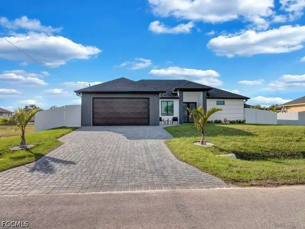 1002 NE 2nd Place, Cape Coral, FL 33909