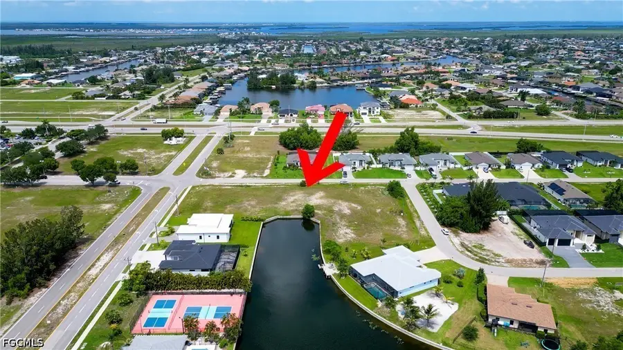 505 SW 31st Place, Cape Coral, FL 33991 - #2