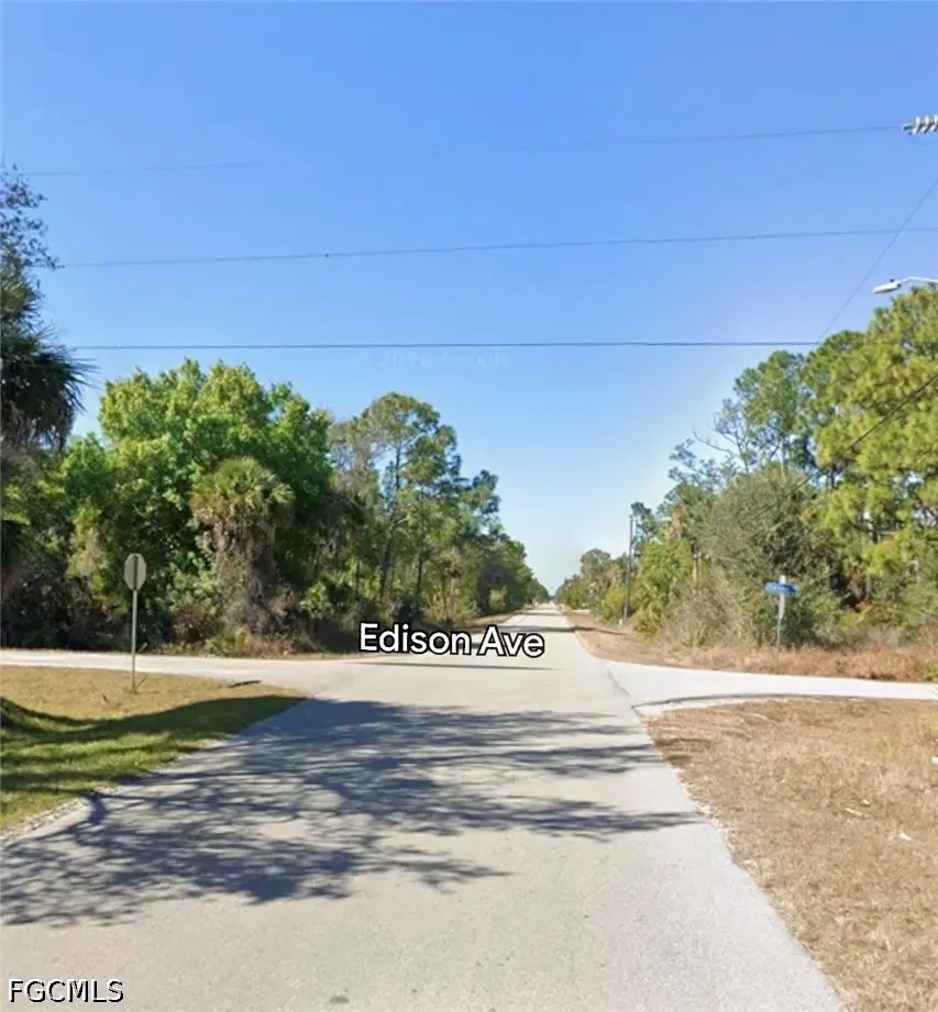 306 W 9th Street, Lehigh Acres, FL 33972 - #3