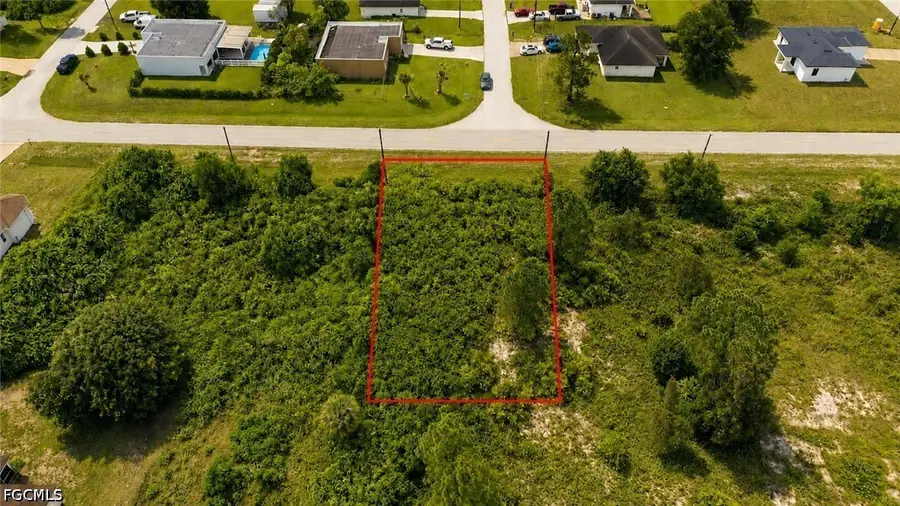 724 Jaguar Boulevard, Lehigh Acres, FL 33974 - #3