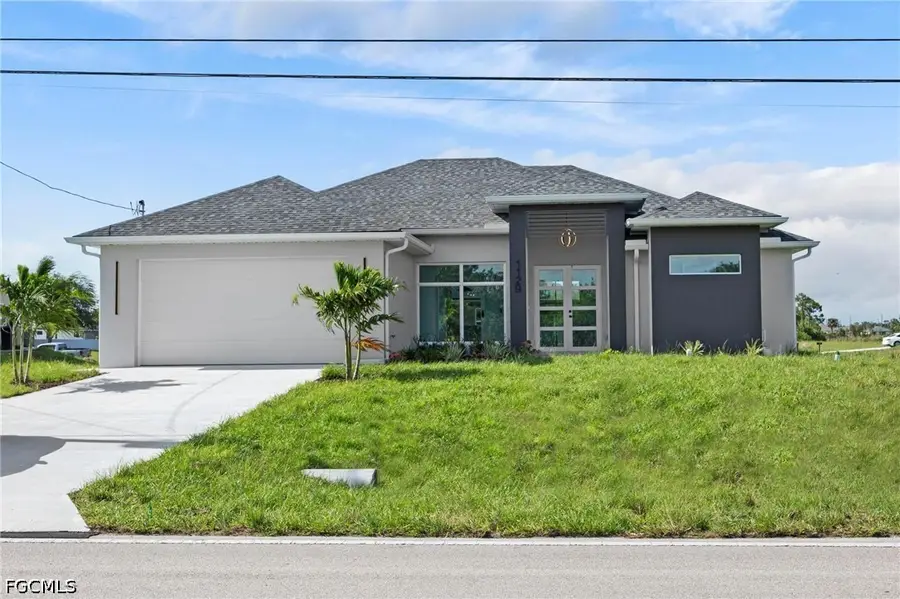1129 Jacaranda Parkway E, Cape Coral, FL 33909 - #2