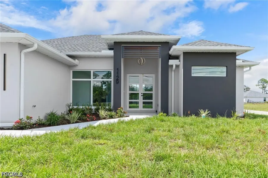 1129 Jacaranda Parkway E, Cape Coral, FL 33909 - #3