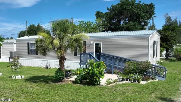 4976 Curlew Drive, Other, FL 33956