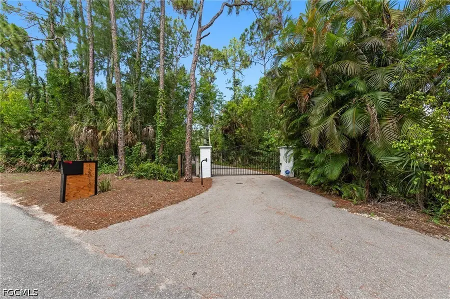 12010 Honeysuckle Road, Fort Myers, FL 33966 - #3
