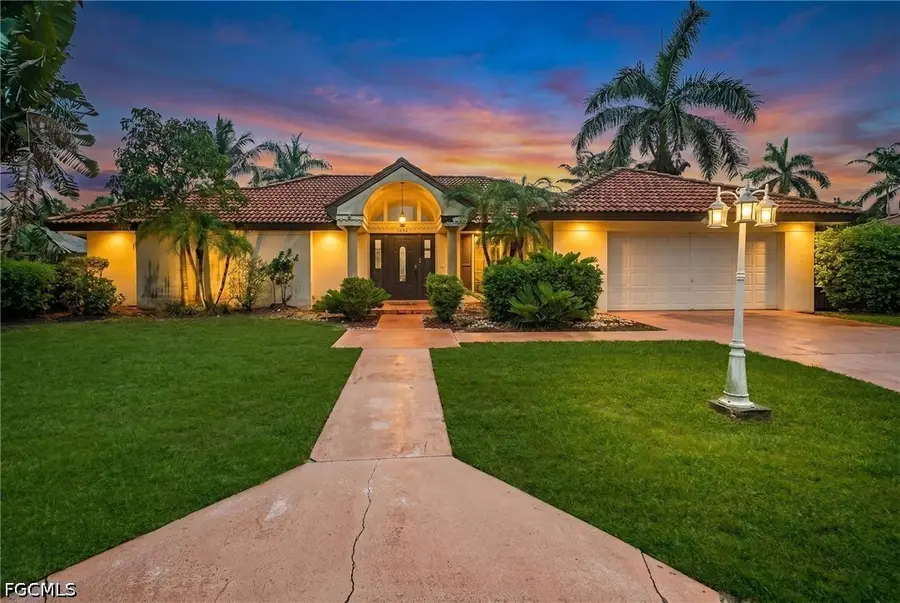 5231 Greenbriar Drive, Fort Myers, FL 33919 - #2