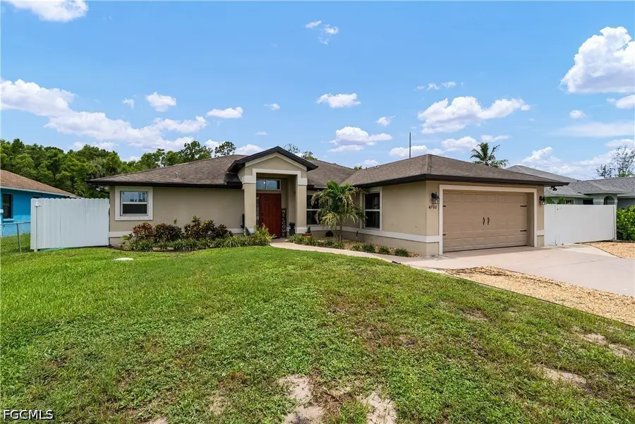 4700 32nd Avenue Sw, Naples, FL 34116 - #2