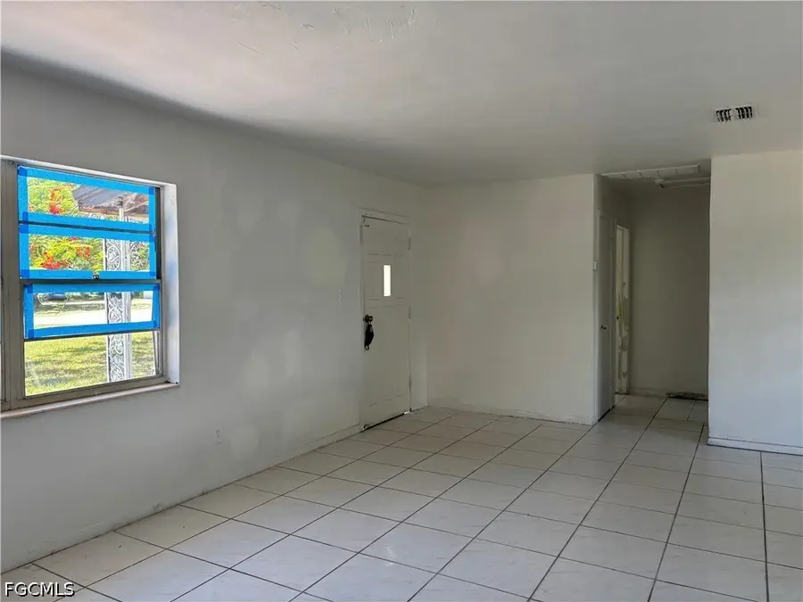 3977 Seminole Avenue, Fort Myers, FL 33916 - #3
