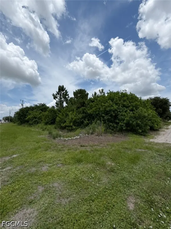 4609 Connie Avenue S, Lehigh Acres, FL 33976
