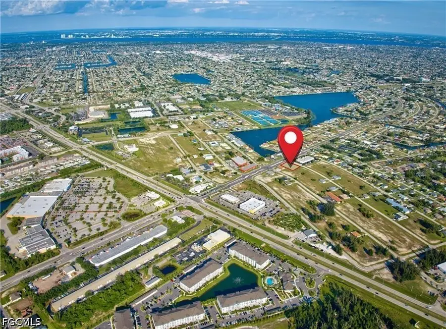 523 SW 3rd Terrace, Cape Coral, FL 33991 - #2