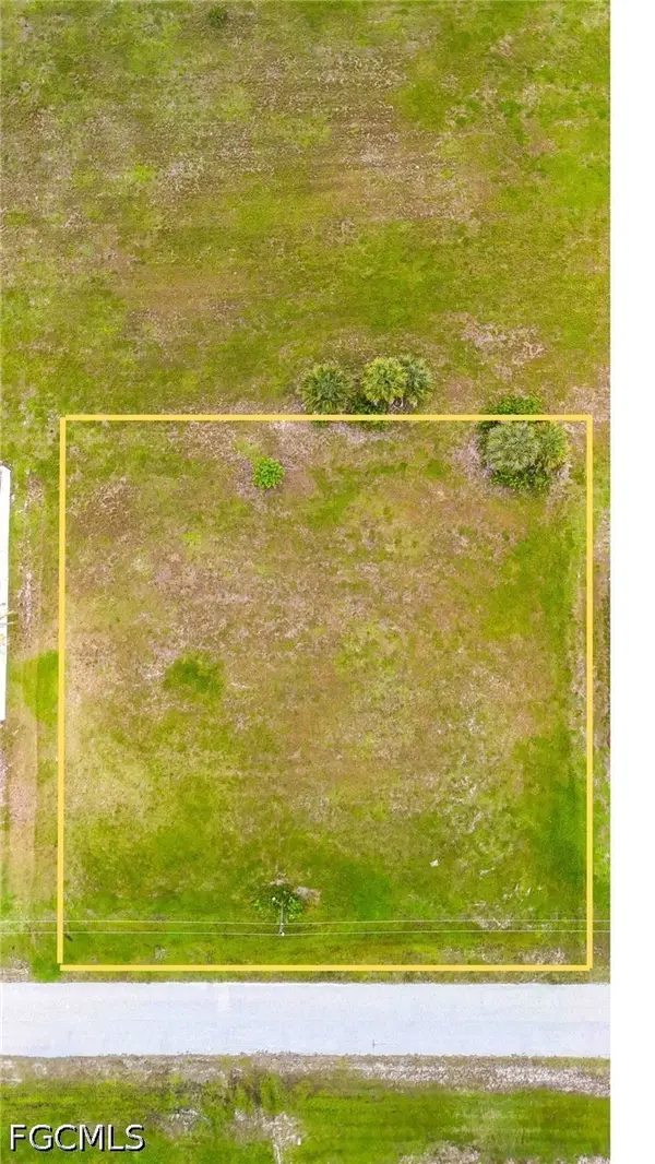 819 NW 24th Place, Cape Coral, FL 33993