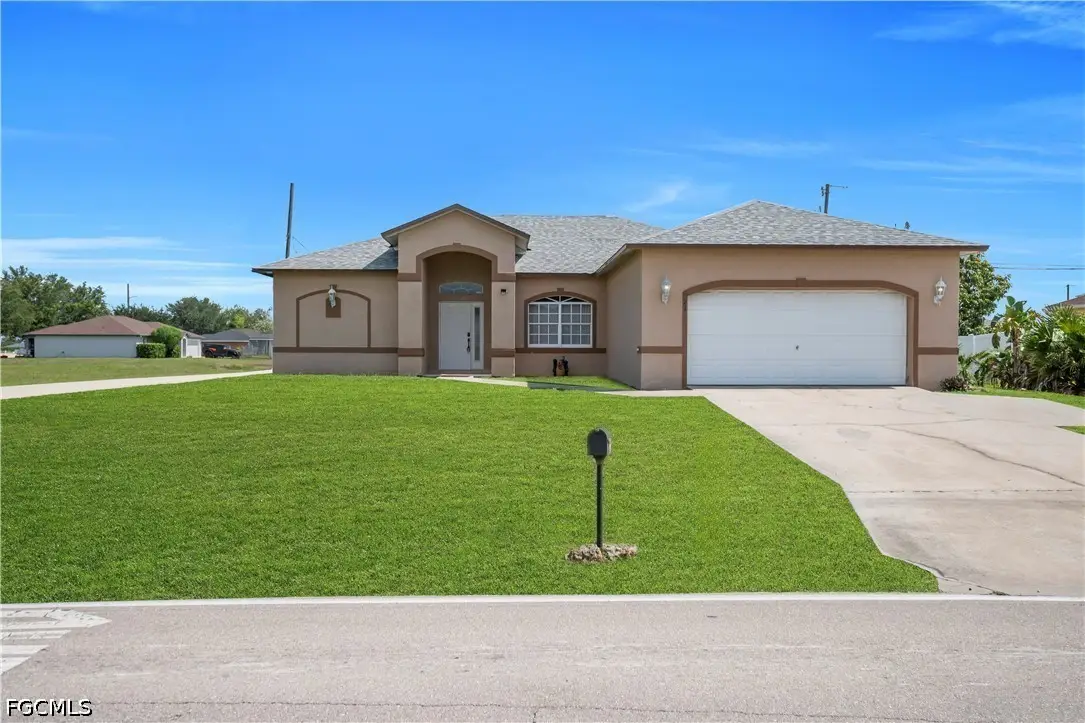 21 Kismet Parkway E, Cape Coral, FL 33909 - #1