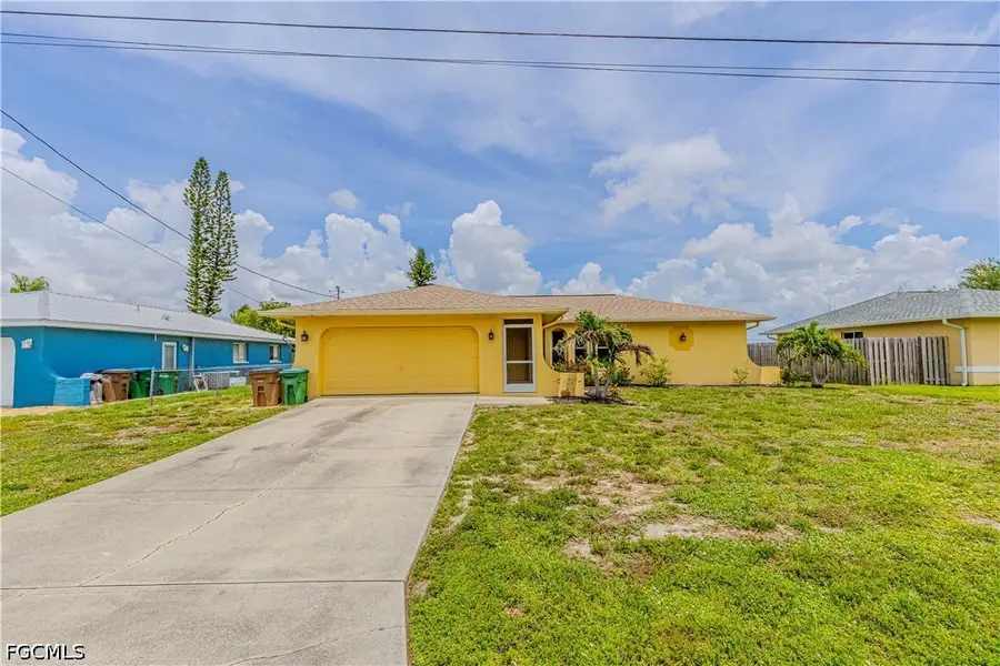 1112 SE 13th Place, Cape Coral, FL 33990 - #3