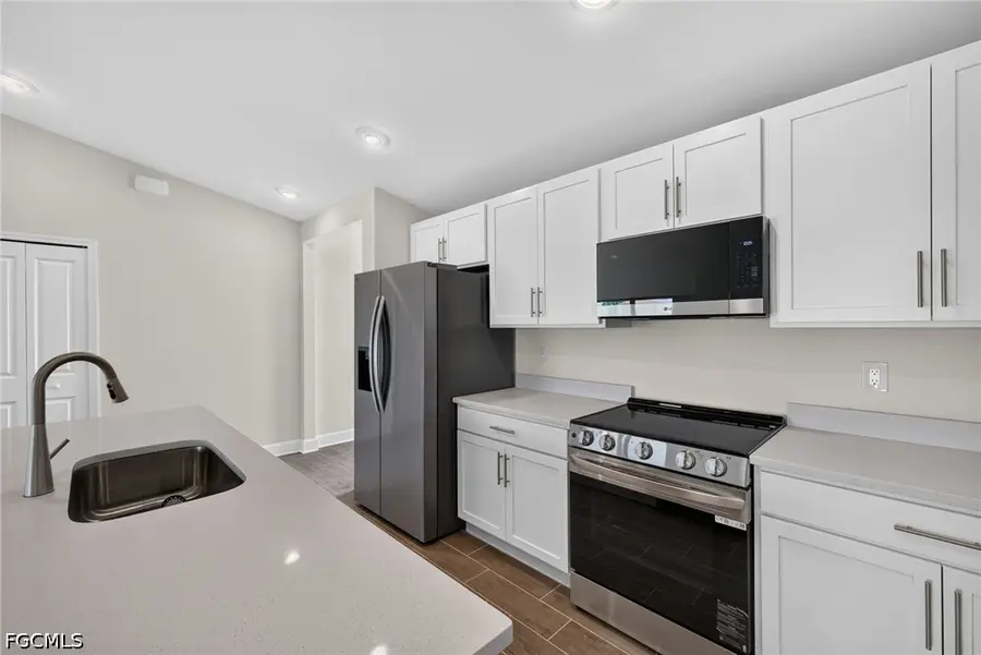 1106 NW 8th Place, Cape Coral, FL 33993 - #3