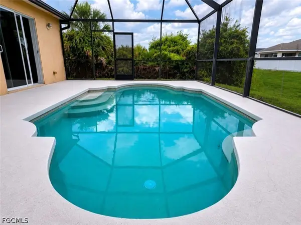3008 63rd Street W, Lehigh Acres, FL 33971