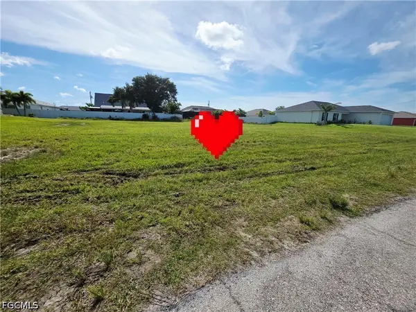 1216 NW 14th Place, Cape Coral, FL 33993