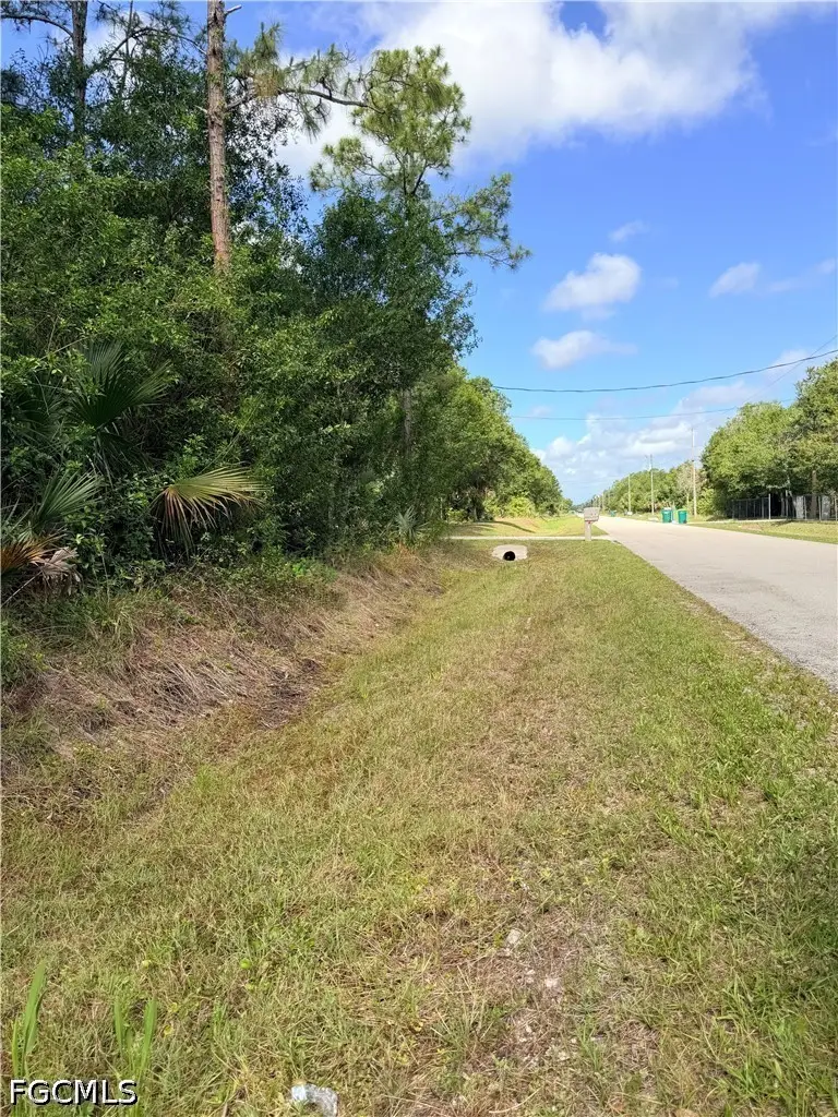 2830 NE 70th Avenue, Naples, FL 34120 - #2