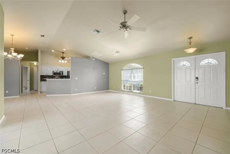 3920 SE 2nd Place, Cape Coral, FL 33904 - #3