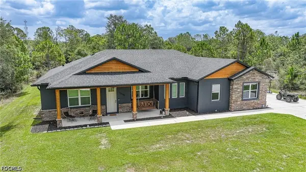 13190 Banyan Drive, Punta Gorda, FL 33955