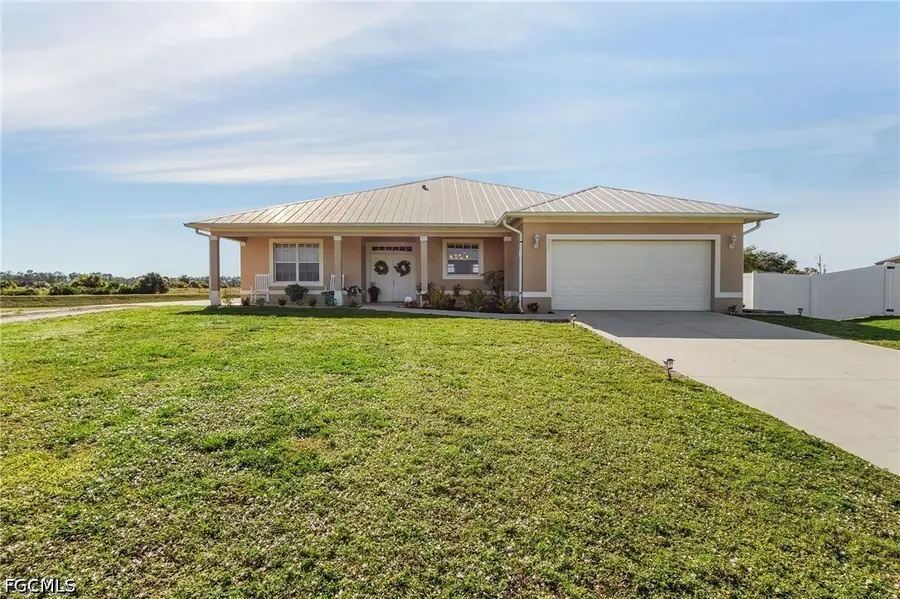 236 Loadstar Street, Fort Myers, FL 33913 - #2