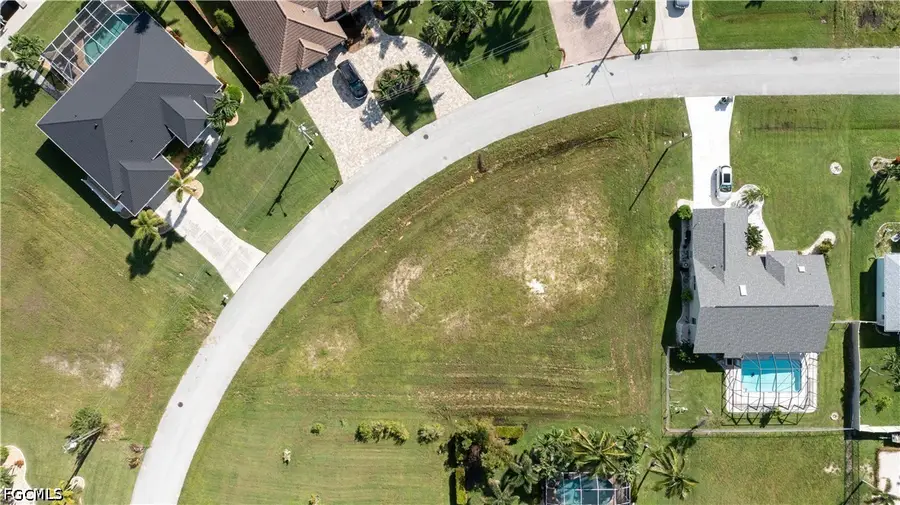 3330 SW 25th Court, Cape Coral, FL 33914 - #3