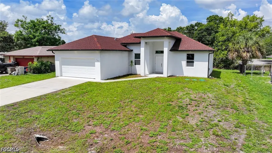 127 Connecticut Road, Lehigh Acres, FL 33936 - #3