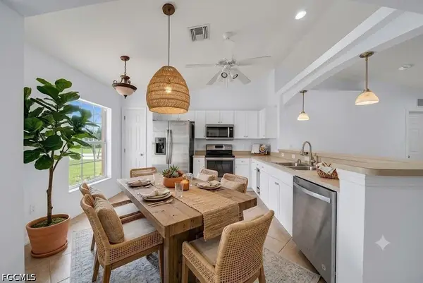 2707 42nd Street W, Lehigh Acres, FL 33971
