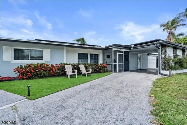 4350 Orangewood Avenue, Fort Myers, FL 33901