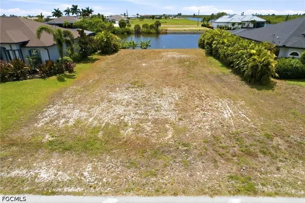1722 Old Burnt Store Road N, Cape Coral, FL 33993